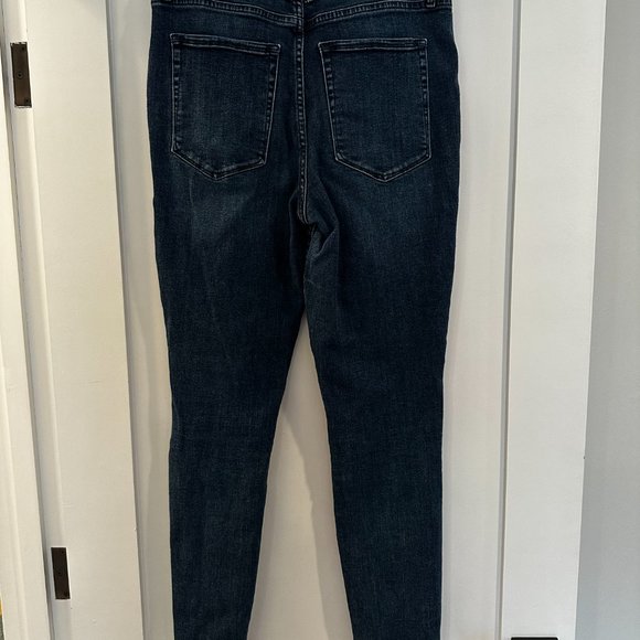 GOOD AMERICAN   Good Legs High Waist Raw Hem Skinny Jeans - 14/32 - Picture 4 of 4